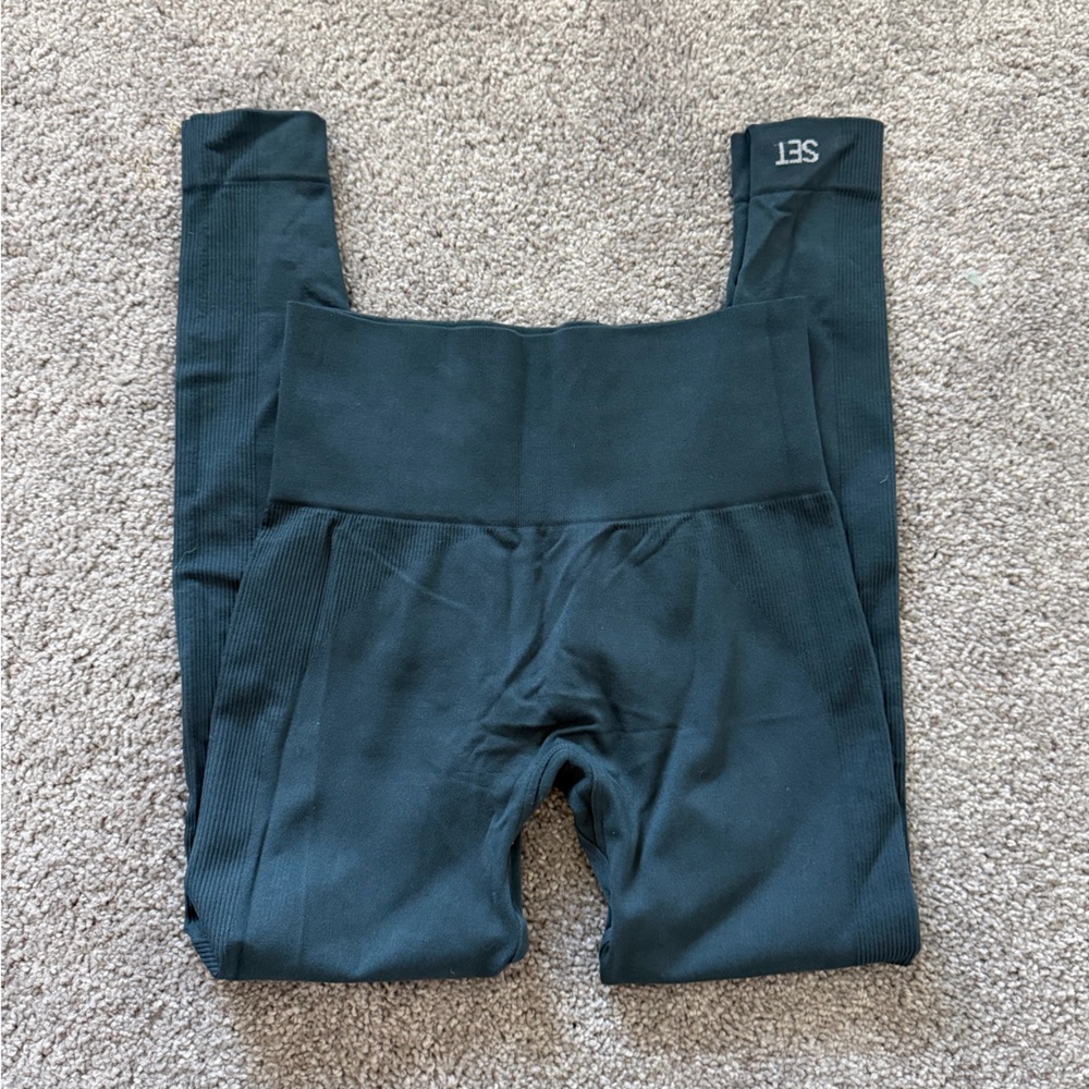 SET Active Deep Green Leggings